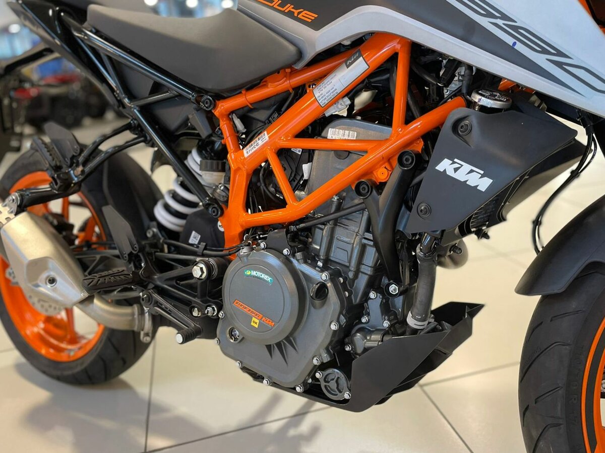 КТМ Дюк 390 панель