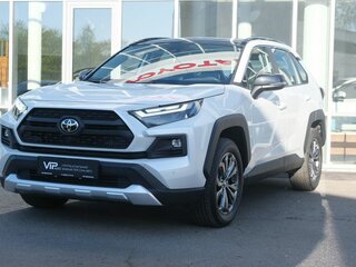 2024 Toyota RAV4 V (XA50), белый, 4200000 рублей, вид 1