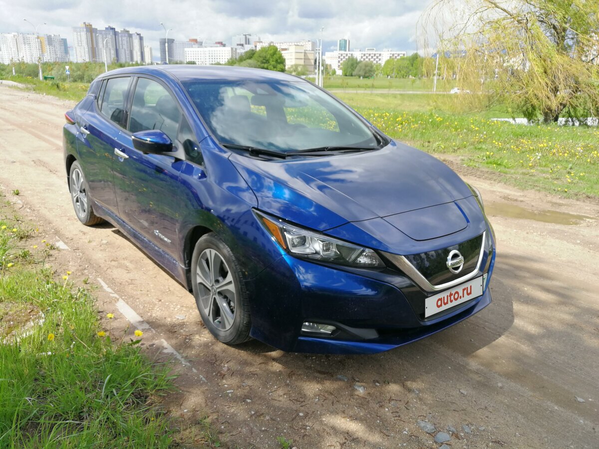 Nissan leaf ii ze1