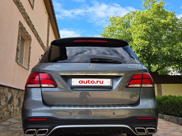 2018 Mercedes-Benz GLE 350 I (W166), серый, 4500000 рублей - вид 4