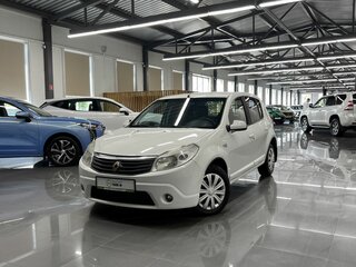 Renault Sandero I