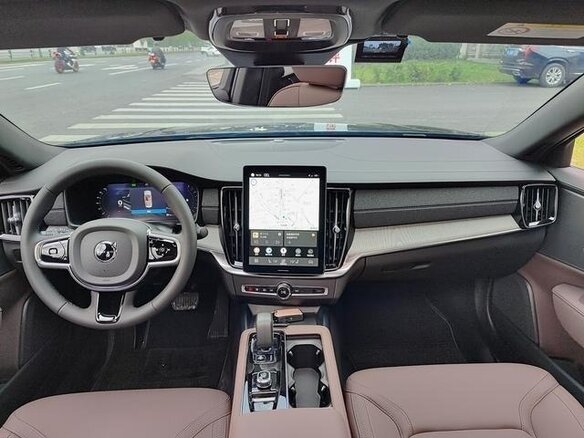 2025 Volvo S90 II Рестайлинг 2, чёрный - вид 6
