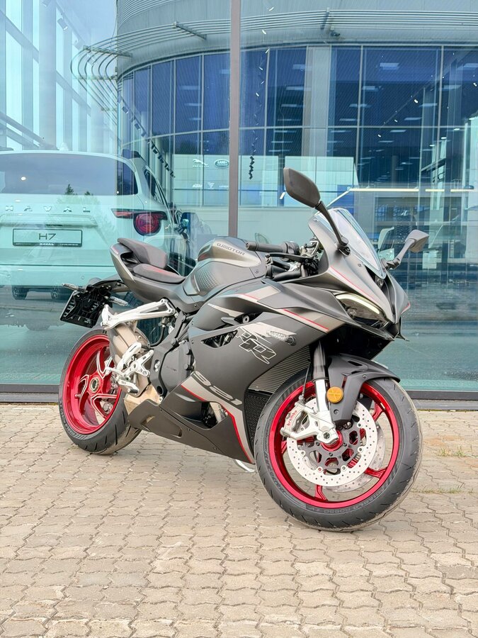 QJMotor SRK 921 RR
