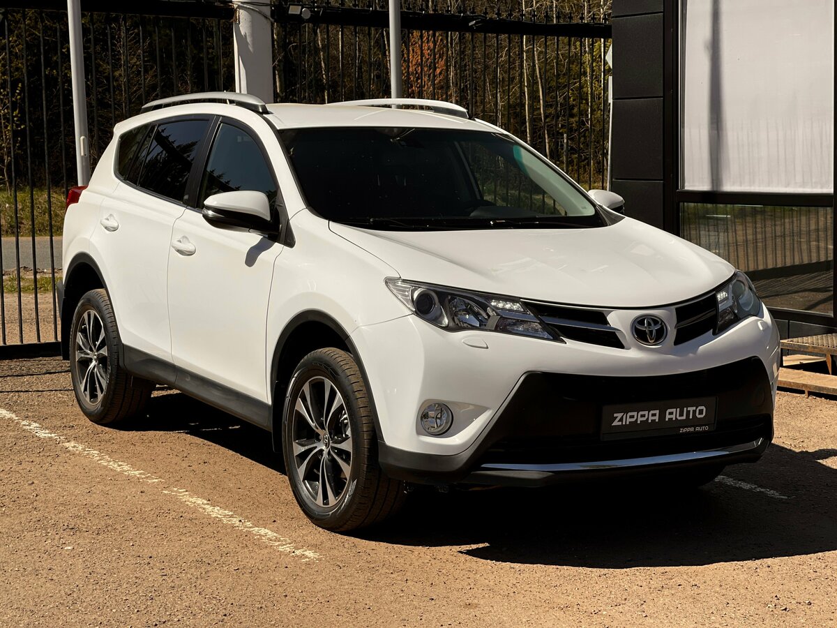 Toyota RAV4 IV (XA40)
