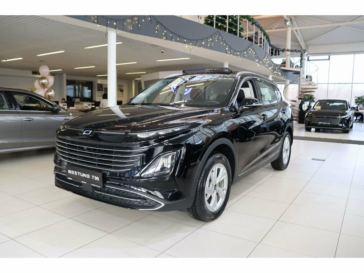 FAW Bestune T90