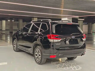 2019 Subaru Forester MHEV V, белый, 1850000 рублей, вид 4