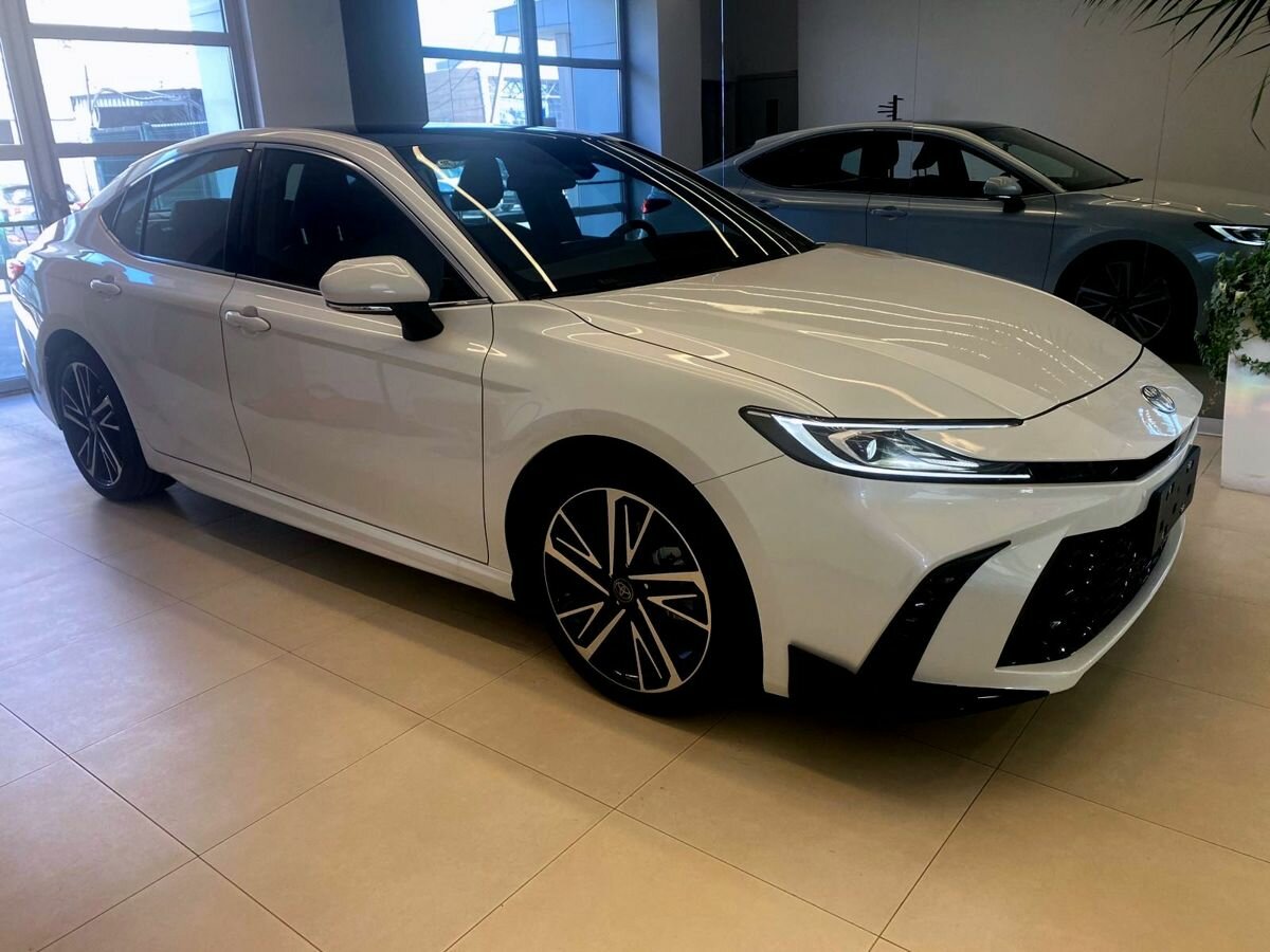 Toyota Camry IX (XV80) China Market