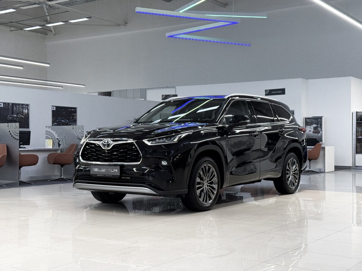 Toyota Highlander IV (XU70)