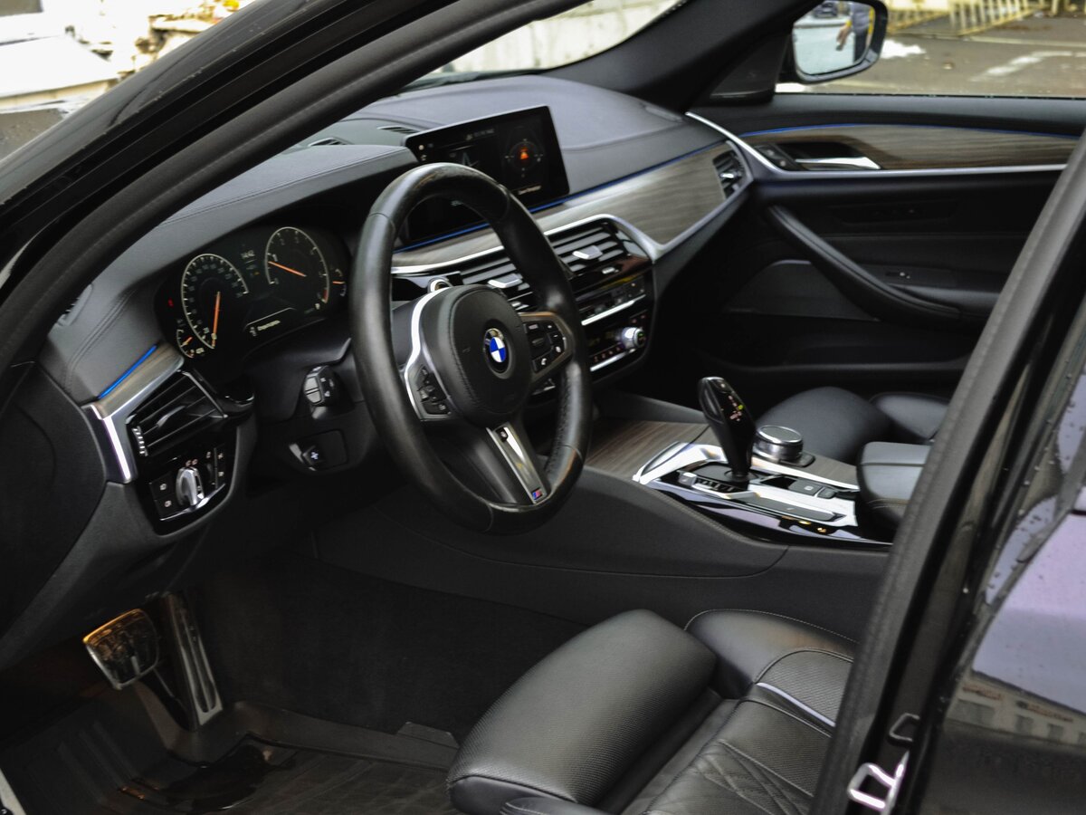 BMW 5ER - фото 7