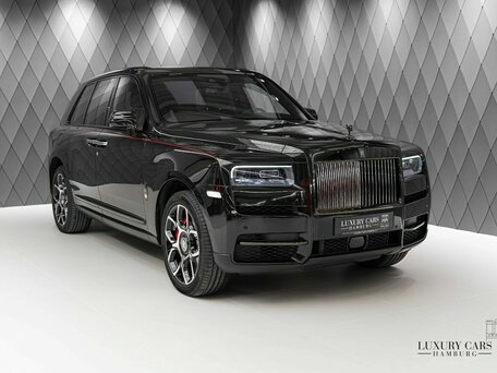 Кроссоверы Rolls-Royce - цены характеристики фото отзывы | Официальный сайт Rolls-Royce