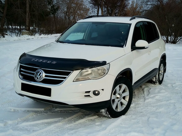 2010 Volkswagen Tiguan I, белый - вид 1