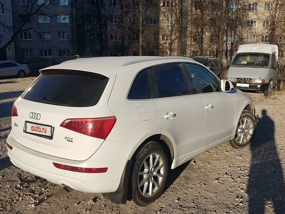2010 Audi Q5 I (8R), белый - вид 2