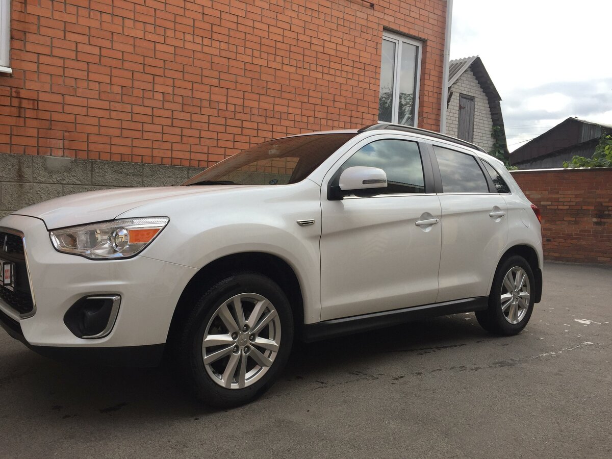 Купить б/у Mitsubishi ASX I Рестайлинг 1.8 CVT (140 л.с