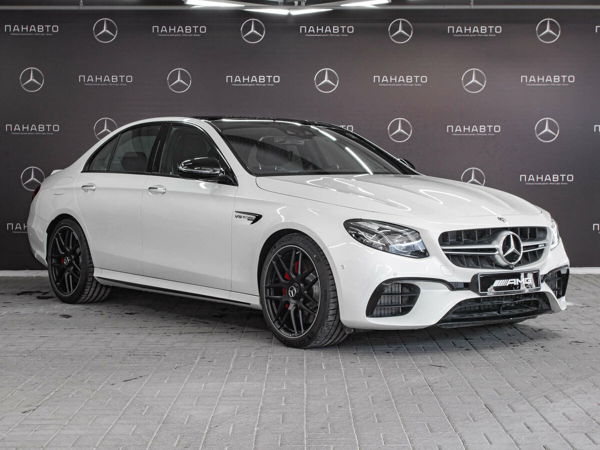Mercedes Benz w213 AMG Р±РµР»С‹Р№
