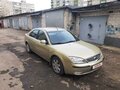 Золотистый форд мондео