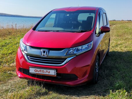   Honda Freed II 15hyb AMT 110          II  2019    ID 1116177673