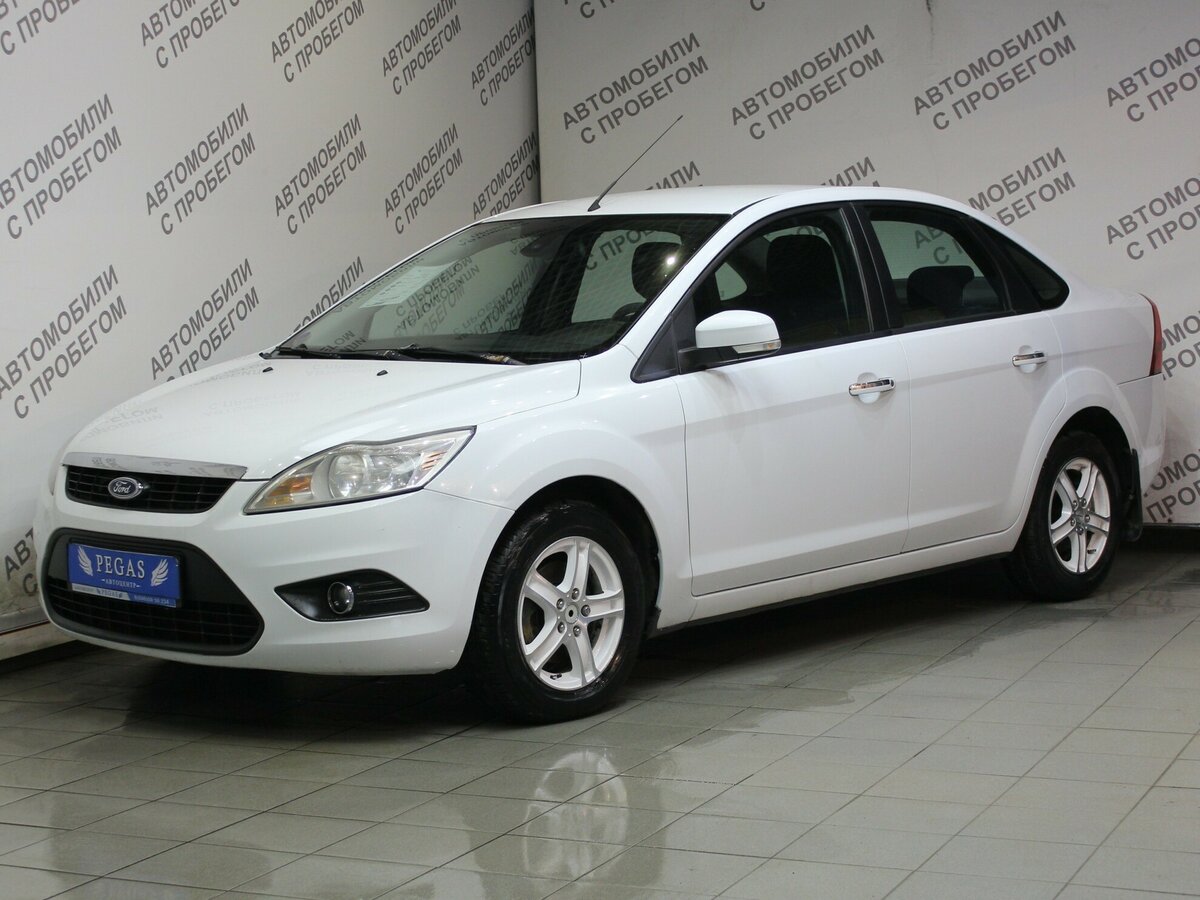 Ford Focus 2010 Р±РµР»С‹Р№