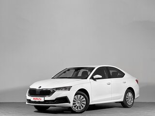 2021 Skoda Octavia IV (A8), белый, 1690000 рублей, вид 1