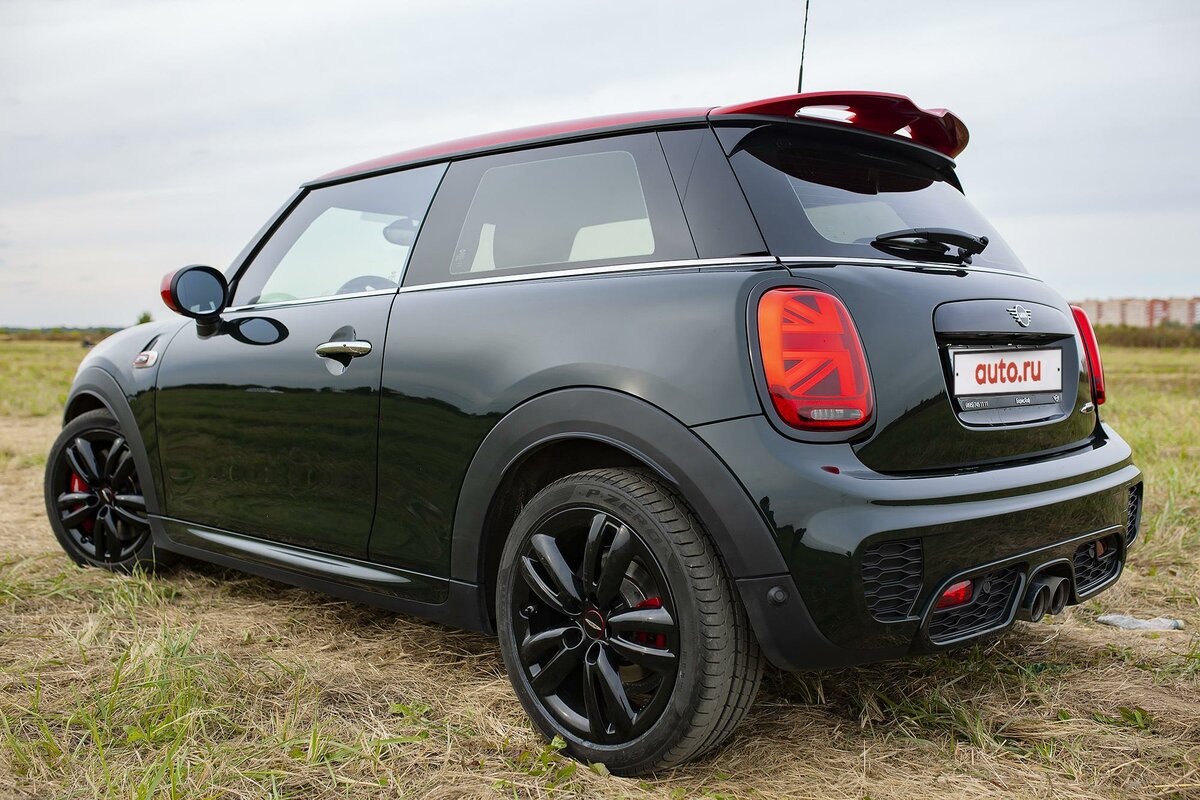 Купить б/у MINI Hatch III (F55/F56) Рестайлинг John Cooper Works 2.0 AT ...