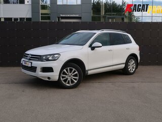 2012 Volkswagen Touareg II, белый, 1320000 рублей, вид 1