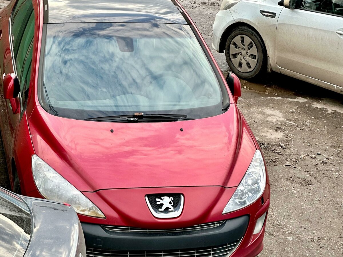 Купить б/у Peugeot 308 I 1.6 AT (120 л.с.) бензин автомат в Москве ...