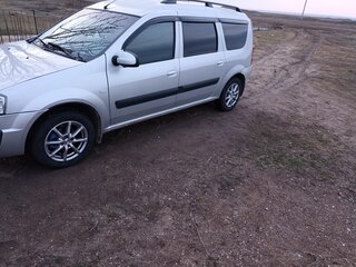 2014 Lada (ВАЗ) Largus I, серебристый, 1000000 рублей, вид 1