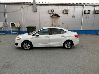 2016 Citroen C4 II, белый, 700000 рублей, вид 4