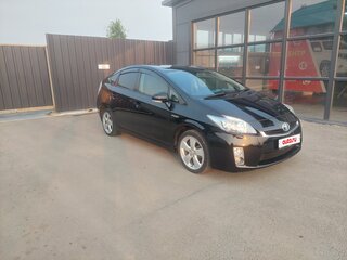 2011 Toyota Prius III (XW30), чёрный, 890000 рублей, вид 1