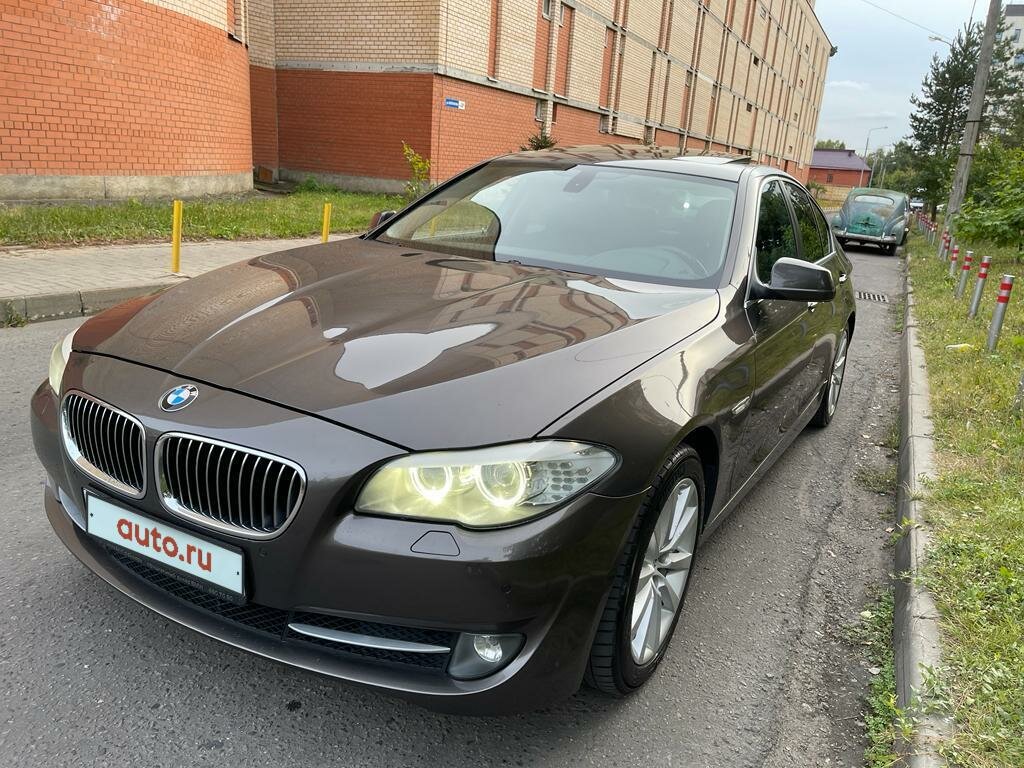 Купить б/у BMW 5 серии VI (F10/F11/F07) 523i 2.5 AT (204 л.с.) бензин ...