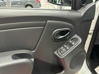 2024 Lada (ВАЗ) Largus I Рестайлинг, серебристый, 1598000 рублей, вид 3