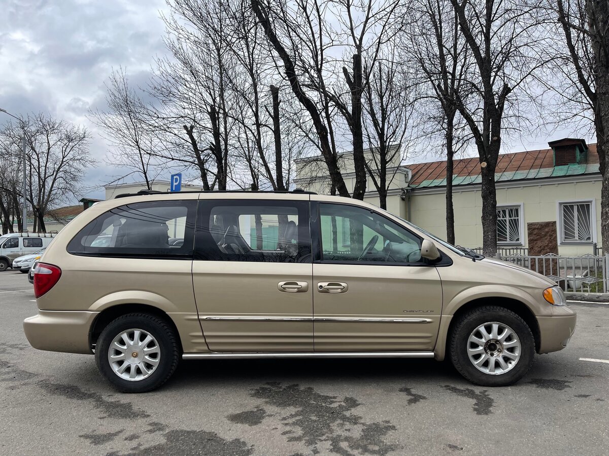 Крайслер минивэн 2000