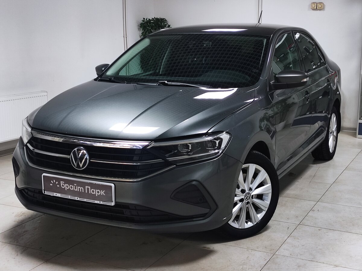 Volkswagen Polo VI 1.6 AT 110 .