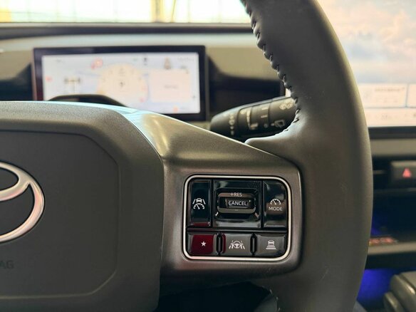 2026 Toyota RAV4 VI (XA60), серый, 5090000 рублей - вид 9