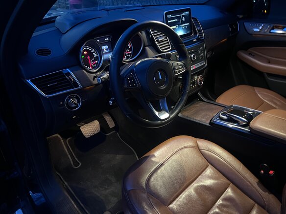 2015 Mercedes-Benz GLE 300 I (W166), чёрный, 3500000 рублей - вид 10