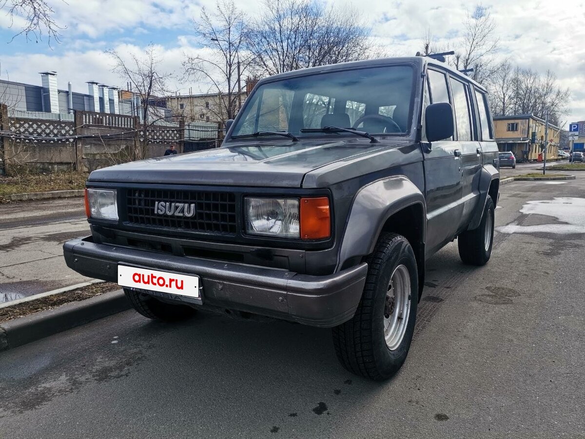 Isuzu Trooper I