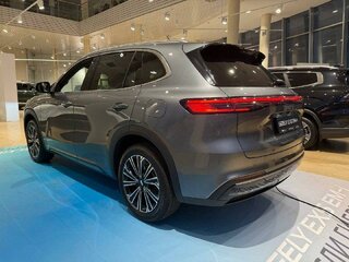 2026 Geely EX5 EM-i, серый, 3974990 рублей, вид 4