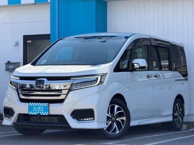 Honda Stepwgn Spada V Рестайлинг