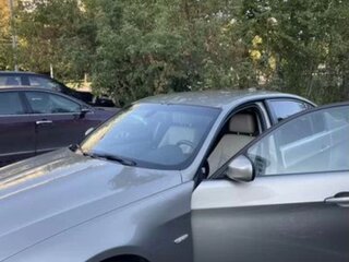 2011 BMW 3 серии 320i V (E90/E91/E92/E93) Рестайлинг, бежевый, 1150000 рублей, вид 1