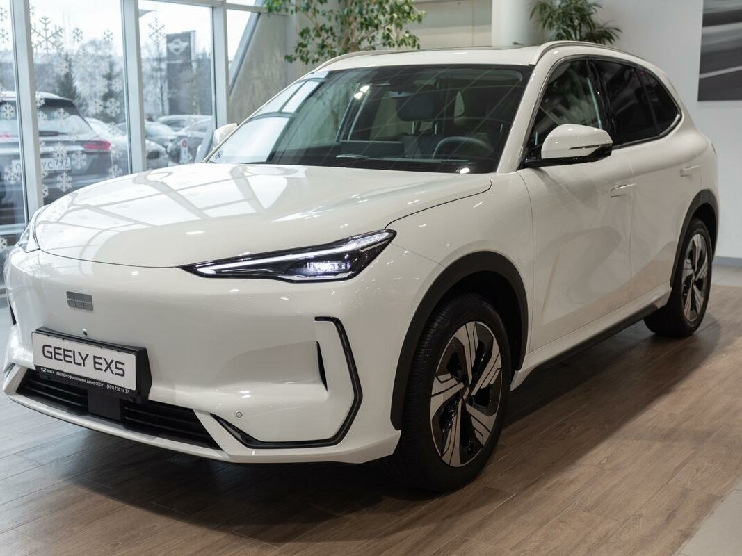 Geely EX5