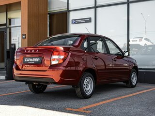 2026 Lada (ВАЗ) Granta I Рестайлинг, красный, 1114000 рублей, вид 2