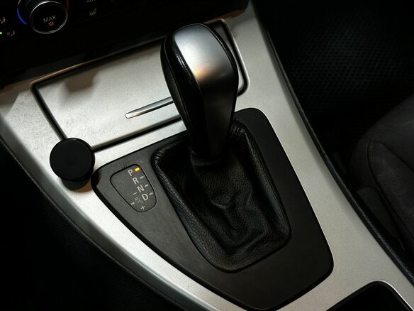 2011 BMW 3 серии 318i V (E90/E91/E92/E93) Рестайлинг, серебристый, 919777 рублей - вид 19