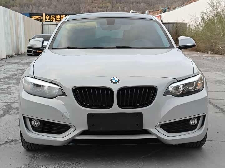 BMW 2 серии 218i F22