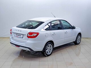 2025 Lada (ВАЗ) Granta I Рестайлинг, белый, 1324000 рублей, вид 1