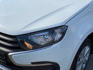 2026 Lada (ВАЗ) Granta I Рестайлинг, белый, 1101000 рублей, вид 4