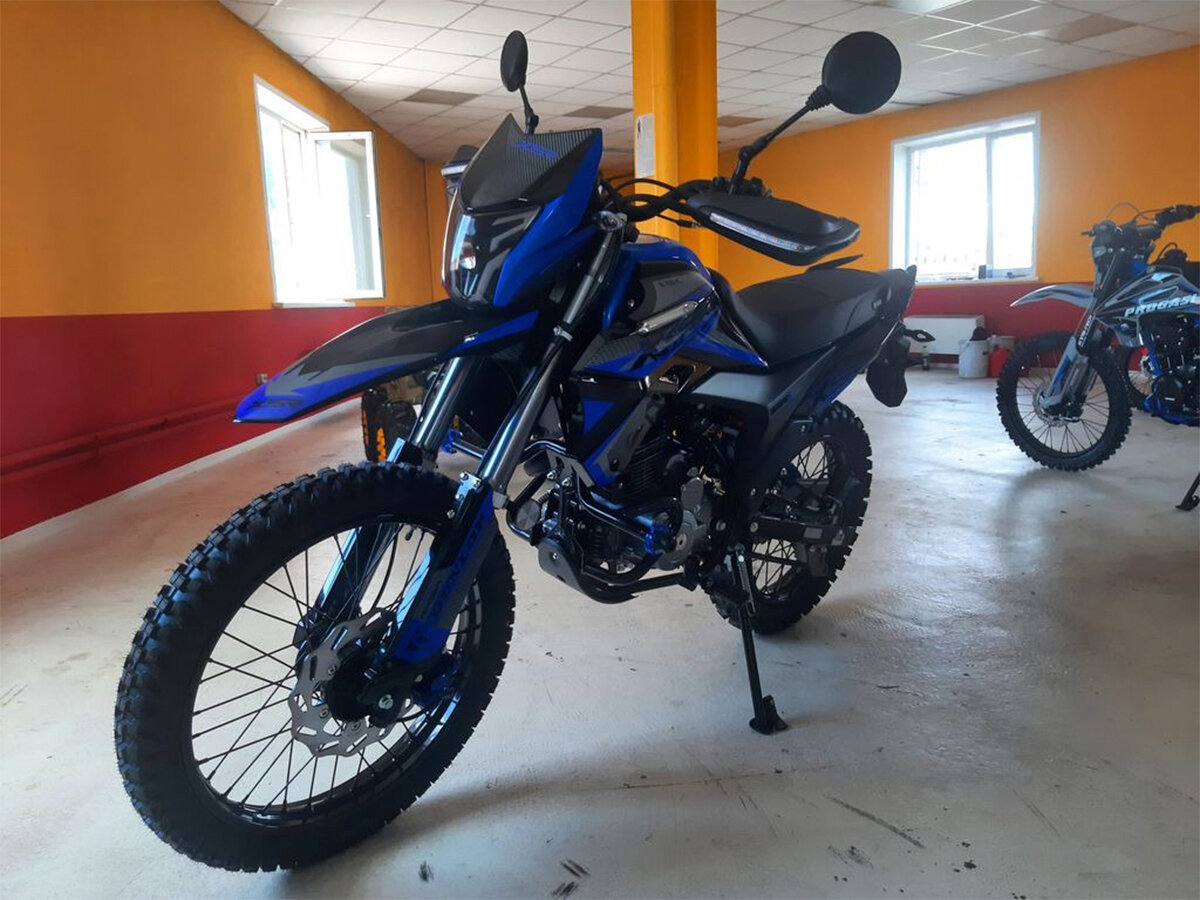 Racer XSR