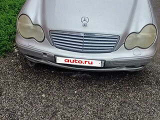 2001 Mercedes-Benz C-Класс 320 II (W203), серебристый, 190000 рублей, вид 1