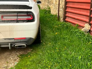 2015 Dodge Challenger R__T III Рестайлинг 2, белый, 1400000 рублей, вид 4