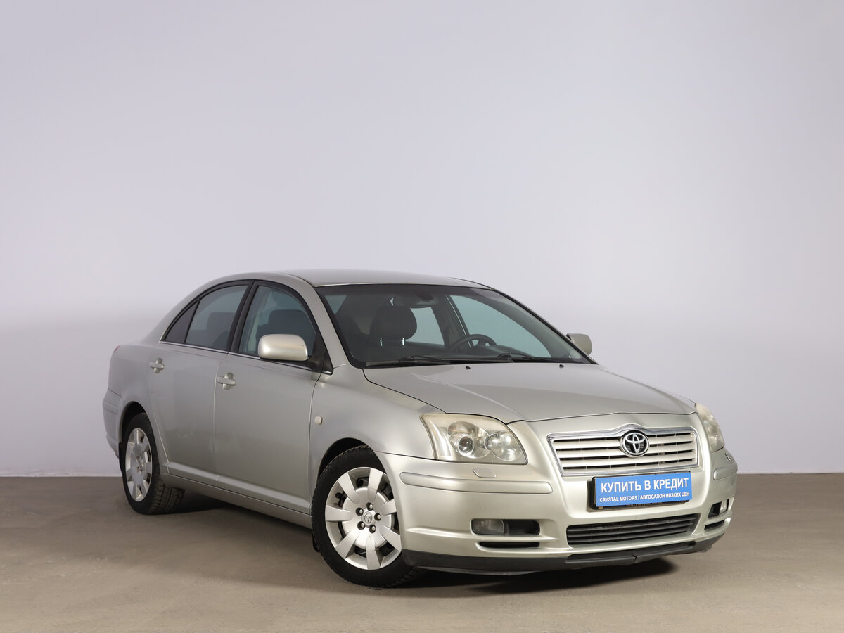 Toyota Avensis II