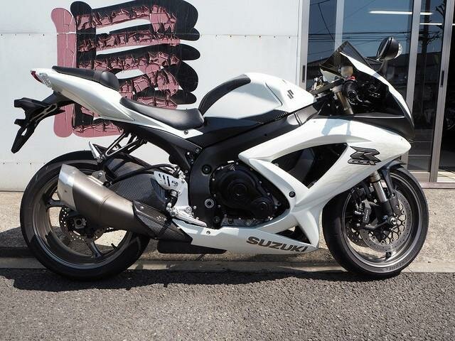 Suzuki GSX-R 750