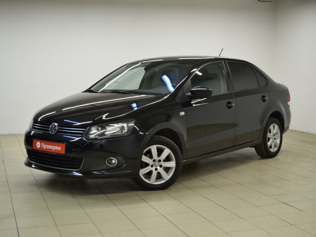 Volkswagen Polo 2015 черный